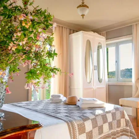Panorama Bed & Breakfast *
