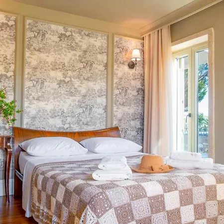 Panorama Bed & Breakfast *